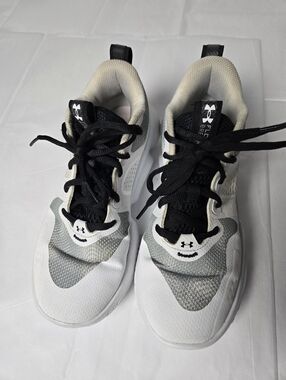 Under Armour Womens Basketball Shoes